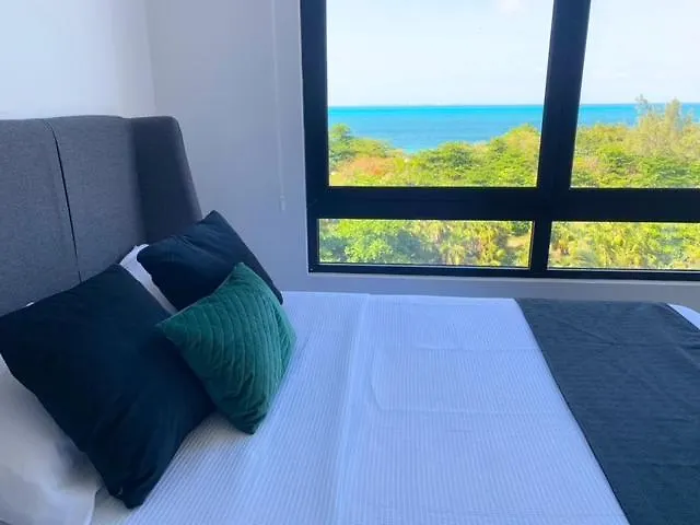 Estudio Moderno Takh Cancun