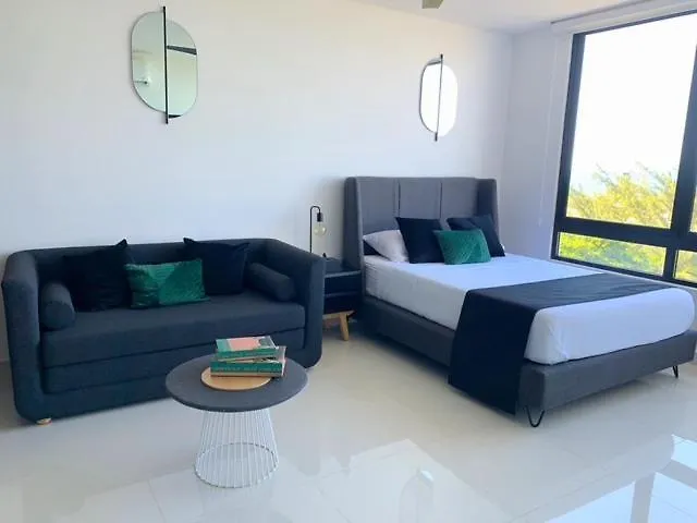 Estudio Moderno Takh Cancun
